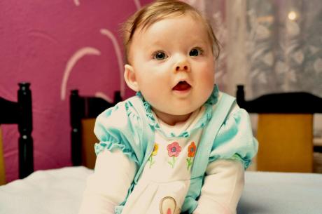 majka<a href="profile.php?lookup=491"> - marta_olszyna</a><br/>
		         Komentarzy: 1
 Obejrzano:  27724 Ocena: <img src="images/star.gif" alt="*" style="vertical-align:middle"/><img src="images/star.gif" alt="*" style="vertical-align:middle"/><img src="images/star.gif" alt="*" style="vertical-align:middle"/><img src="images/star.gif" alt="*" style="vertical-align:middle"/><img src="images/star.gif" alt="*" style="vertical-align:middle"/>
