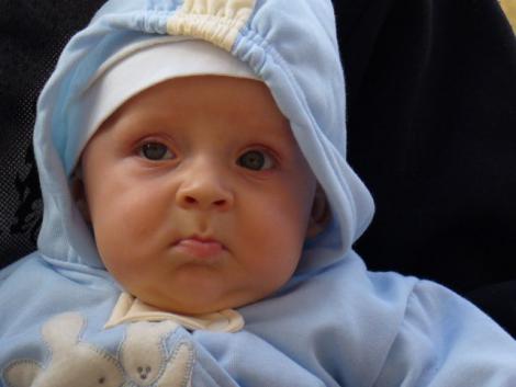 Moj kochany skarb!!!<a href="profile.php?lookup=111"> - SzczesliwaMamusia</a><br/>
		         Komentarzy: 1
 Obejrzano:  36868 Ocena: Brak
