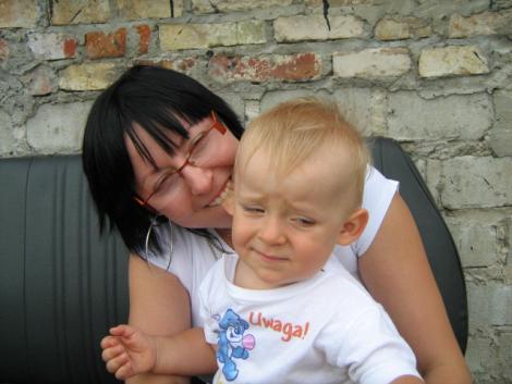 Mama i ja:)<a href="profile.php?lookup=111"> - SzczesliwaMamusia</a><br/>
		         Komentarzy: 0
 Obejrzano:  32530 Ocena: Brak
