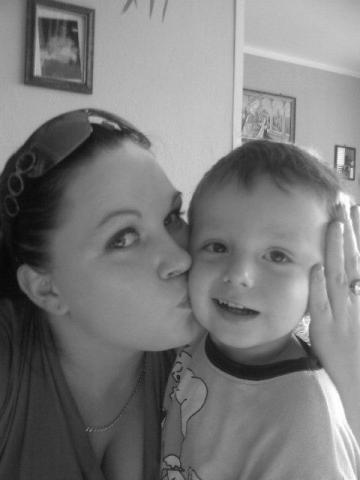 patryk<a href="profile.php?lookup=463"> - dagusia</a><br/>
		         Komentarzy: 1
 Obejrzano:  27418 Ocena: <img src="images/star.gif" alt="*" style="vertical-align:middle"/><img src="images/star.gif" alt="*" style="vertical-align:middle"/><img src="images/star.gif" alt="*" style="vertical-align:middle"/><img src="images/star.gif" alt="*" style="vertical-align:middle"/><img src="images/star.gif" alt="*" style="vertical-align:middle"/>
