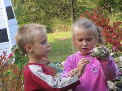 Maks i Wiki<a href="profile.php?lookup=158"> - aneta</a><br/>
		         Komentarzy: 1
 Obejrzano:  31189 Ocena: <img src="images/star.gif" alt="*" style="vertical-align:middle"/><img src="images/star.gif" alt="*" style="vertical-align:middle"/><img src="images/star.gif" alt="*" style="vertical-align:middle"/><img src="images/star.gif" alt="*" style="vertical-align:middle"/><img src="images/star.gif" alt="*" style="vertical-align:middle"/>
