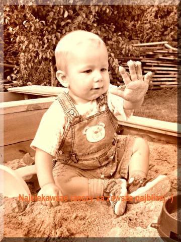 Nowe zjawisko<a href="profile.php?lookup=213"> - Aleks</a><br/>
		         Komentarzy: 2
 Obejrzano:  28551 Ocena: <img src="images/star.gif" alt="*" style="vertical-align:middle"/><img src="images/star.gif" alt="*" style="vertical-align:middle"/><img src="images/star.gif" alt="*" style="vertical-align:middle"/><img src="images/star.gif" alt="*" style="vertical-align:middle"/><img src="images/star.gif" alt="*" style="vertical-align:middle"/>
