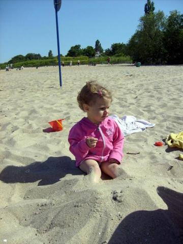 Martynka<a href="profile.php?lookup=124"> - MamaMartynki2005</a><br/>
		         Komentarzy: 0
 Obejrzano:  32845 Ocena: Brak
