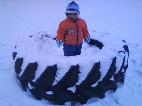 Tigran<a href="profile.php?lookup=387"> - regisia8</a><br/>
		         Komentarzy: 1
 Obejrzano:  28779 Ocena: <img src="images/star.gif" alt="*" style="vertical-align:middle"/><img src="images/star.gif" alt="*" style="vertical-align:middle"/><img src="images/star.gif" alt="*" style="vertical-align:middle"/><img src="images/star.gif" alt="*" style="vertical-align:middle"/><img src="images/star.gif" alt="*" style="vertical-align:middle"/>
