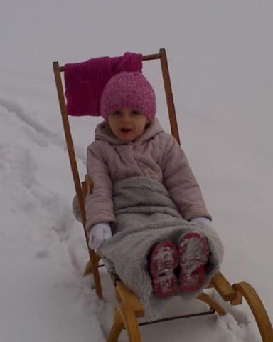 moje baby zimowe<a href="profile.php?lookup=57"> - agaswa</a><br/>
		         Komentarzy: 1
 Obejrzano:  33286 Ocena: <img src="images/star.gif" alt="*" style="vertical-align:middle"/><img src="images/star.gif" alt="*" style="vertical-align:middle"/><img src="images/star.gif" alt="*" style="vertical-align:middle"/><img src="images/star.gif" alt="*" style="vertical-align:middle"/><img src="images/star.gif" alt="*" style="vertical-align:middle"/>
