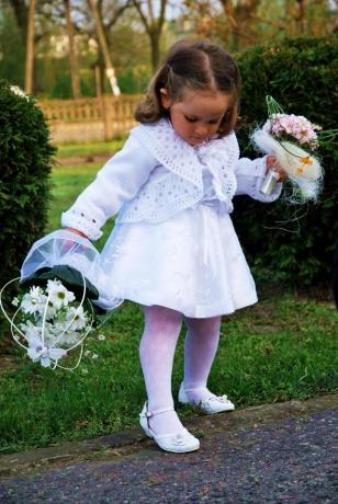 legalny aniołek ;)<a href="profile.php?lookup=240"> - maama</a><br/>
		         Komentarzy: 3
 Obejrzano:  32438 Ocena: <img src="images/star.gif" alt="*" style="vertical-align:middle"/><img src="images/star.gif" alt="*" style="vertical-align:middle"/><img src="images/star.gif" alt="*" style="vertical-align:middle"/><img src="images/star.gif" alt="*" style="vertical-align:middle"/><img src="images/star.gif" alt="*" style="vertical-align:middle"/>
