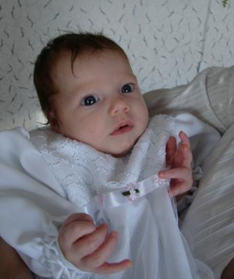 Chrzest Nadii<a href="profile.php?lookup=28"> - Magda</a><br/>
		         Komentarzy: 0
 Obejrzano:  46702 Ocena: Brak
