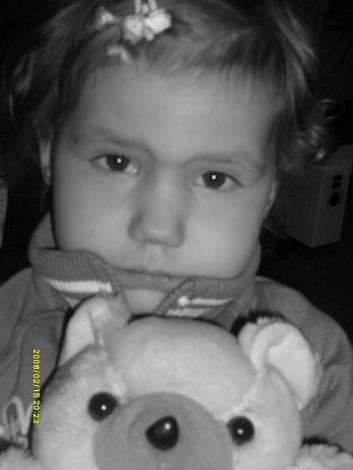 Martynka i jej miś<a href="profile.php?lookup=124"> - MamaMartynki2005</a><br/>
		         Komentarzy: 0
 Obejrzano:  36262 Ocena: Brak
