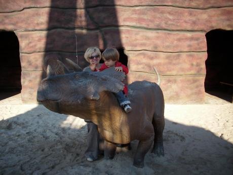 z babcią i dinkiem !!<a href="profile.php?lookup=352"> - senepa</a><br/>
		         Komentarzy: 0
 Obejrzano:  28840 Ocena: Brak
