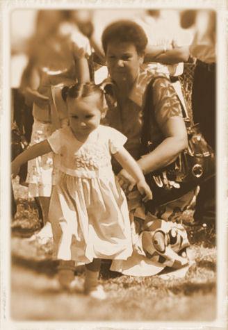 amelka z babcia danusia<a href="profile.php?lookup=188"> - magdak228</a><br/>
		         Komentarzy: 1
 Obejrzano:  27642 Ocena: <img src="images/star.gif" alt="*" style="vertical-align:middle"/><img src="images/star.gif" alt="*" style="vertical-align:middle"/><img src="images/star.gif" alt="*" style="vertical-align:middle"/>
