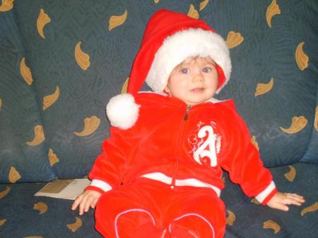 Nasz SKARB<a href="profile.php?lookup=39"> - Ila babcia</a><br/>
		         Komentarzy: 1
 Obejrzano:  34612 Ocena: <img src="images/star.gif" alt="*" style="vertical-align:middle"/><img src="images/star.gif" alt="*" style="vertical-align:middle"/><img src="images/star.gif" alt="*" style="vertical-align:middle"/><img src="images/star.gif" alt="*" style="vertical-align:middle"/>
