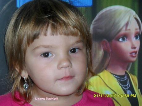 barbie<a href="profile.php?lookup=395"> - GregAnet</a><br/>
		         Komentarzy: 0
 Obejrzano:  25114 Ocena: Brak
