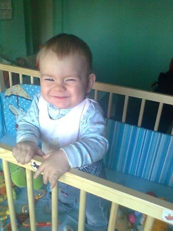 ;-)<a href="profile.php?lookup=440"> - magda09</a><br/>
		         Komentarzy: 1
 Obejrzano:  29820 Ocena: <img src="images/star.gif" alt="*" style="vertical-align:middle"/><img src="images/star.gif" alt="*" style="vertical-align:middle"/><img src="images/star.gif" alt="*" style="vertical-align:middle"/><img src="images/star.gif" alt="*" style="vertical-align:middle"/><img src="images/star.gif" alt="*" style="vertical-align:middle"/>
