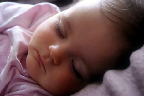 ...aniołek...<a href="profile.php?lookup=540"> - miecia</a><br/>
		         Komentarzy: 1
 Obejrzano:  33849 Ocena: <img src="images/star.gif" alt="*" style="vertical-align:middle"/><img src="images/star.gif" alt="*" style="vertical-align:middle"/><img src="images/star.gif" alt="*" style="vertical-align:middle"/><img src="images/star.gif" alt="*" style="vertical-align:middle"/><img src="images/star.gif" alt="*" style="vertical-align:middle"/>
