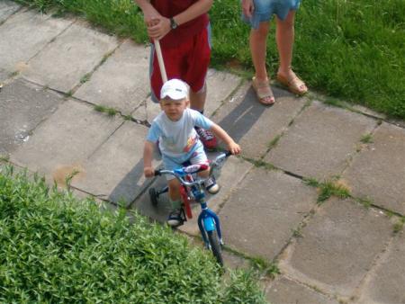 Jadę sam!<a href="profile.php?lookup=26"> - danka9</a><br/>
		         Komentarzy: 0
 Obejrzano:  33630 Ocena: Brak
