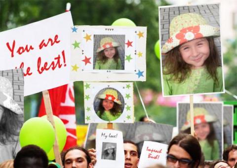 Paula<a href="profile.php?lookup=303"> - Angelika</a><br/>
		         Komentarzy: 1
 Obejrzano:  29559 Ocena: <img src="images/star.gif" alt="*" style="vertical-align:middle"/><img src="images/star.gif" alt="*" style="vertical-align:middle"/><img src="images/star.gif" alt="*" style="vertical-align:middle"/><img src="images/star.gif" alt="*" style="vertical-align:middle"/><img src="images/star.gif" alt="*" style="vertical-align:middle"/>
