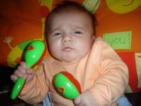 Moje Super Baby<a href="profile.php?lookup=19"> - pj_owie</a><br/>
		         Komentarzy: 3
 Obejrzano:  35159 Ocena: <img src="images/star.gif" alt="*" style="vertical-align:middle"/><img src="images/star.gif" alt="*" style="vertical-align:middle"/><img src="images/star.gif" alt="*" style="vertical-align:middle"/><img src="images/star.gif" alt="*" style="vertical-align:middle"/><img src="images/star.gif" alt="*" style="vertical-align:middle"/>
