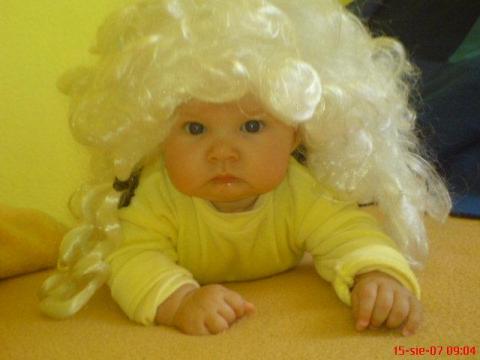 Kasia<a href="profile.php?lookup=290"> - agata</a><br/>
		         Komentarzy: 1
 Obejrzano:  31124 Ocena: <img src="images/star.gif" alt="*" style="vertical-align:middle"/><img src="images/star.gif" alt="*" style="vertical-align:middle"/><img src="images/star.gif" alt="*" style="vertical-align:middle"/><img src="images/star.gif" alt="*" style="vertical-align:middle"/>
