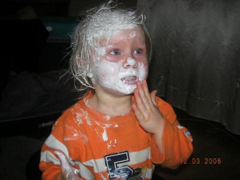 NIKOLA<a href="profile.php?lookup=117"> - didanik</a><br/>
		         Komentarzy: 9
 Obejrzano:  40375 Ocena: <img src="images/star.gif" alt="*" style="vertical-align:middle"/><img src="images/star.gif" alt="*" style="vertical-align:middle"/><img src="images/star.gif" alt="*" style="vertical-align:middle"/><img src="images/star.gif" alt="*" style="vertical-align:middle"/><img src="images/star.gif" alt="*" style="vertical-align:middle"/>
