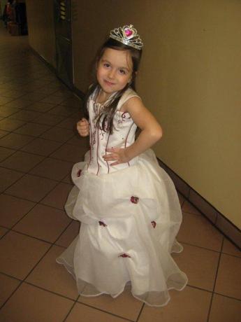 DAGUSIA<a href="profile.php?lookup=463"> - dagusia</a><br/>
		         Komentarzy: 1
 Obejrzano:  26611 Ocena: <img src="images/star.gif" alt="*" style="vertical-align:middle"/><img src="images/star.gif" alt="*" style="vertical-align:middle"/><img src="images/star.gif" alt="*" style="vertical-align:middle"/><img src="images/star.gif" alt="*" style="vertical-align:middle"/><img src="images/star.gif" alt="*" style="vertical-align:middle"/>
