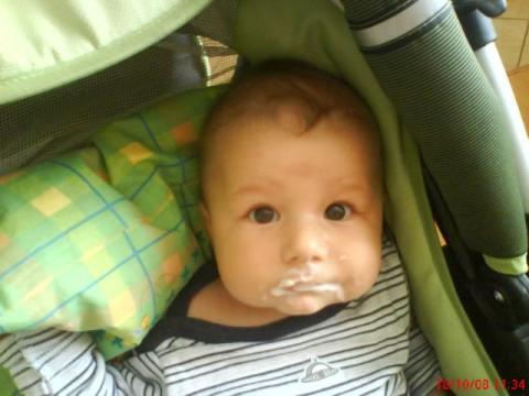 Aluś Je:-)<a href="profile.php?lookup=213"> - Aleks</a><br/>
		         Komentarzy: 1
 Obejrzano:  33312 Ocena: Brak
