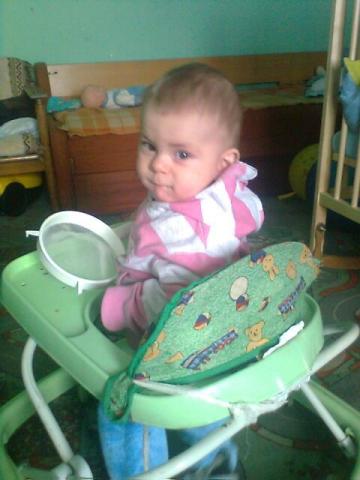 Moj syneczek<a href="profile.php?lookup=440"> - magda09</a><br/>
		         Komentarzy: 3
 Obejrzano:  26077 Ocena: <img src="images/star.gif" alt="*" style="vertical-align:middle"/><img src="images/star.gif" alt="*" style="vertical-align:middle"/><img src="images/star.gif" alt="*" style="vertical-align:middle"/><img src="images/star.gif" alt="*" style="vertical-align:middle"/><img src="images/star.gif" alt="*" style="vertical-align:middle"/>
