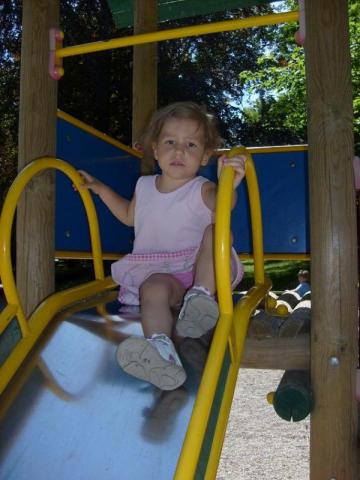 Martynka<a href="profile.php?lookup=124"> - MamaMartynki2005</a><br/>
		         Komentarzy: 0
 Obejrzano:  32824 Ocena: Brak
