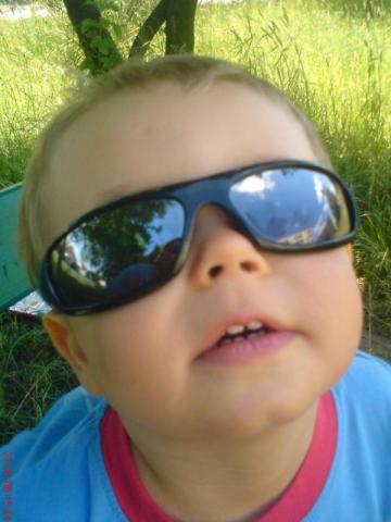 mati<a href="profile.php?lookup=176"> - mATEUSZ f</a><br/>
		         Komentarzy: 1
 Obejrzano:  31090 Ocena: <img src="images/star.gif" alt="*" style="vertical-align:middle"/><img src="images/star.gif" alt="*" style="vertical-align:middle"/><img src="images/star.gif" alt="*" style="vertical-align:middle"/><img src="images/star.gif" alt="*" style="vertical-align:middle"/><img src="images/star.gif" alt="*" style="vertical-align:middle"/>
