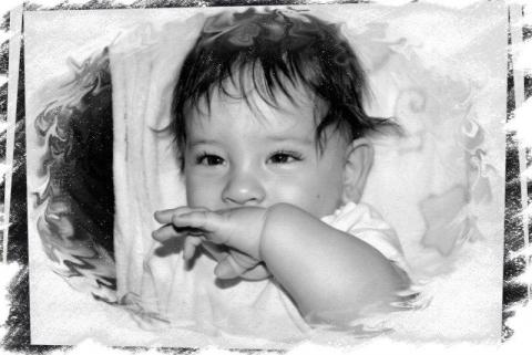 kociak...<a href="profile.php?lookup=240"> - maama</a><br/>
		         Komentarzy: 2
 Obejrzano:  40137 Ocena: <img src="images/star.gif" alt="*" style="vertical-align:middle"/><img src="images/star.gif" alt="*" style="vertical-align:middle"/><img src="images/star.gif" alt="*" style="vertical-align:middle"/><img src="images/star.gif" alt="*" style="vertical-align:middle"/><img src="images/star.gif" alt="*" style="vertical-align:middle"/>
