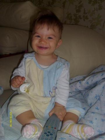 ale mi dobrze<a href="profile.php?lookup=266"> - agnieszka03aj</a><br/>
		         Komentarzy: 2
 Obejrzano:  34767 Ocena: <img src="images/star.gif" alt="*" style="vertical-align:middle"/><img src="images/star.gif" alt="*" style="vertical-align:middle"/><img src="images/star.gif" alt="*" style="vertical-align:middle"/><img src="images/star.gif" alt="*" style="vertical-align:middle"/>
