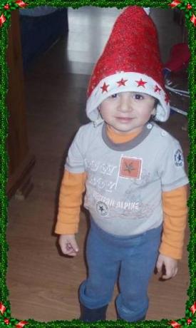 jutro będzie choinka?<a href="profile.php?lookup=387"> - regisia8</a><br/>
		         Komentarzy: 3
 Obejrzano:  31342 Ocena: <img src="images/star.gif" alt="*" style="vertical-align:middle"/><img src="images/star.gif" alt="*" style="vertical-align:middle"/><img src="images/star.gif" alt="*" style="vertical-align:middle"/><img src="images/star.gif" alt="*" style="vertical-align:middle"/><img src="images/star.gif" alt="*" style="vertical-align:middle"/>
