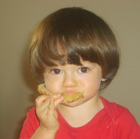 mniam mniam<a href="profile.php?lookup=61"> - sylwia1852</a><br/>
		         Komentarzy: 2
 Obejrzano:  31174 Ocena: <img src="images/star.gif" alt="*" style="vertical-align:middle"/><img src="images/star.gif" alt="*" style="vertical-align:middle"/><img src="images/star.gif" alt="*" style="vertical-align:middle"/><img src="images/star.gif" alt="*" style="vertical-align:middle"/><img src="images/star.gif" alt="*" style="vertical-align:middle"/>
