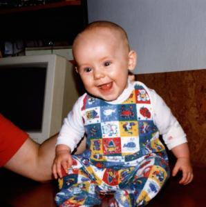 To się nazywa radość!<a href="profile.php?lookup=1"> - piotr</a><br/>
		         Komentarzy: 6
 Obejrzano:  52450 Ocena: <img src="images/star.gif" alt="*" style="vertical-align:middle"/><img src="images/star.gif" alt="*" style="vertical-align:middle"/><img src="images/star.gif" alt="*" style="vertical-align:middle"/><img src="images/star.gif" alt="*" style="vertical-align:middle"/><img src="images/star.gif" alt="*" style="vertical-align:middle"/>
