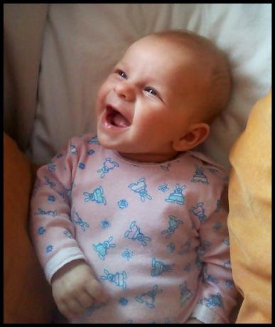 coreczka<a href="profile.php?lookup=893"> - majka_920</a><br/>
		         Komentarzy: 1
 Obejrzano:  33825 Ocena: Brak
