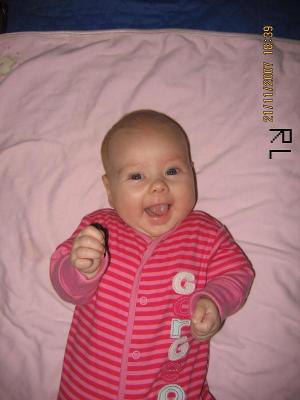 Roksanka<a href="profile.php?lookup=50"> - zanmyszka</a><br/>
		         Komentarzy: 4
 Obejrzano:  34917 Ocena: <img src="images/star.gif" alt="*" style="vertical-align:middle"/><img src="images/star.gif" alt="*" style="vertical-align:middle"/><img src="images/star.gif" alt="*" style="vertical-align:middle"/><img src="images/star.gif" alt="*" style="vertical-align:middle"/><img src="images/star.gif" alt="*" style="vertical-align:middle"/>
