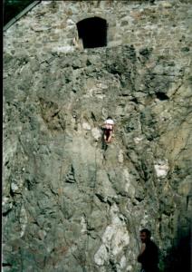 Moja dzielna!<a href="profile.php?lookup=8"> - Gocha</a><br/>
		         Komentarzy: 7
 Obejrzano:  44898 Ocena: <img src="images/star.gif" alt="*" style="vertical-align:middle"/><img src="images/star.gif" alt="*" style="vertical-align:middle"/><img src="images/star.gif" alt="*" style="vertical-align:middle"/><img src="images/star.gif" alt="*" style="vertical-align:middle"/><img src="images/star.gif" alt="*" style="vertical-align:middle"/>
