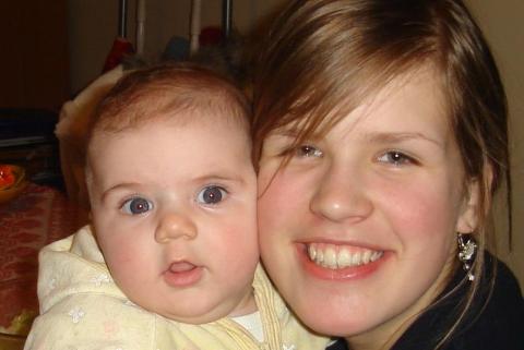 Rodzeństwo<a href="profile.php?lookup=187"> - szotitox12</a><br/>
		         Komentarzy: 0
 Obejrzano:  32054 Ocena: Brak
